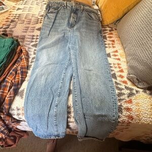 Women’s jeans